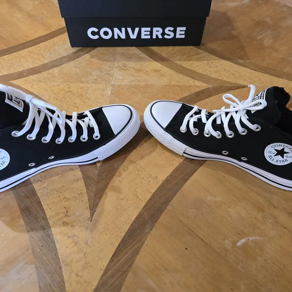 Women's Chuck Taylor All Stat Mid Converse Madison Sneakers - NEW IN BOX! - Picture 14 of 16